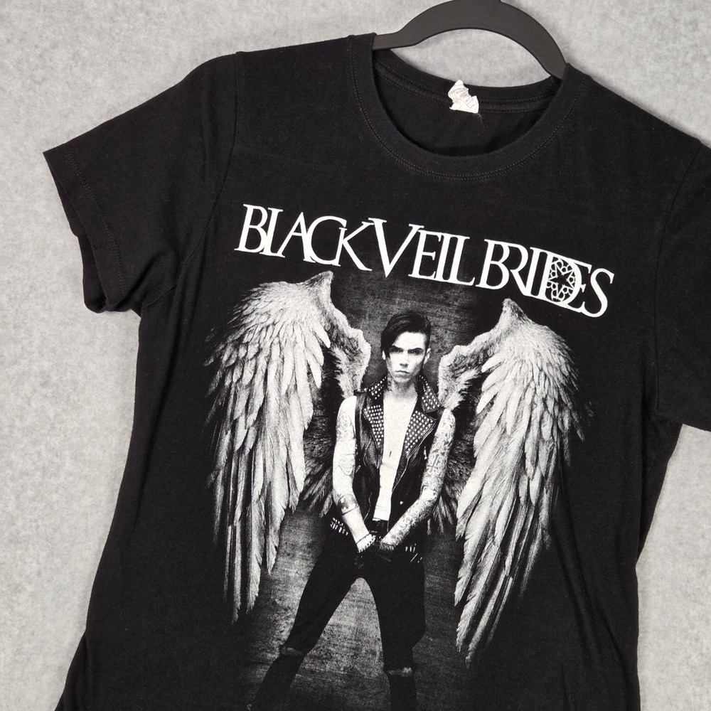 Black Veil Brides Women Medium T-Shirt Andy Biersack Angel Wings Graphic Y2k